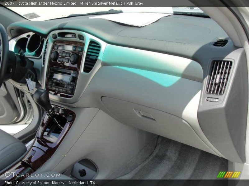 Millenium Silver Metallic / Ash Gray 2007 Toyota Highlander Hybrid Limited