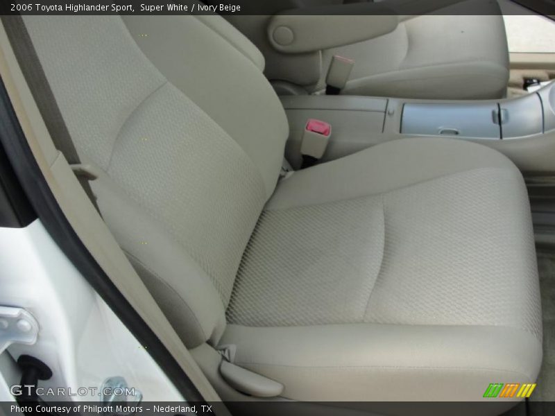 Super White / Ivory Beige 2006 Toyota Highlander Sport