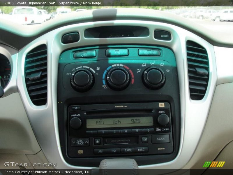 Super White / Ivory Beige 2006 Toyota Highlander Sport