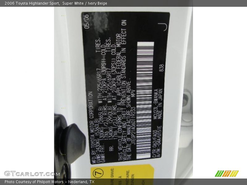Super White / Ivory Beige 2006 Toyota Highlander Sport