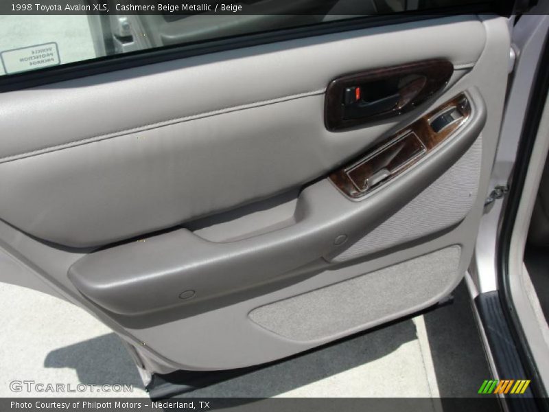Cashmere Beige Metallic / Beige 1998 Toyota Avalon XLS