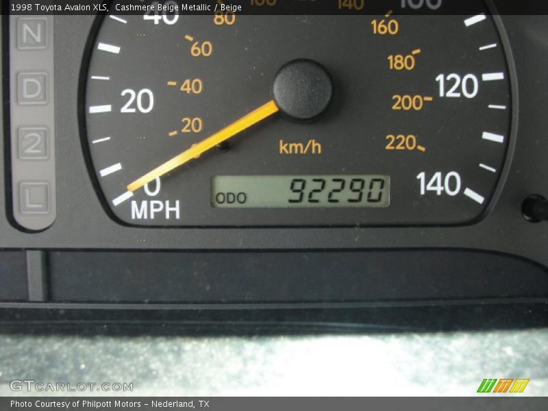 Cashmere Beige Metallic / Beige 1998 Toyota Avalon XLS