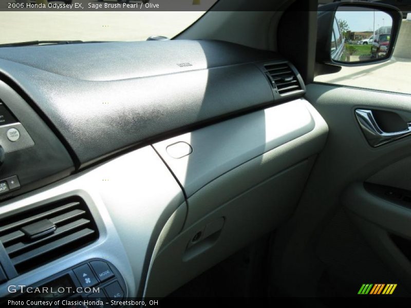 Sage Brush Pearl / Olive 2006 Honda Odyssey EX