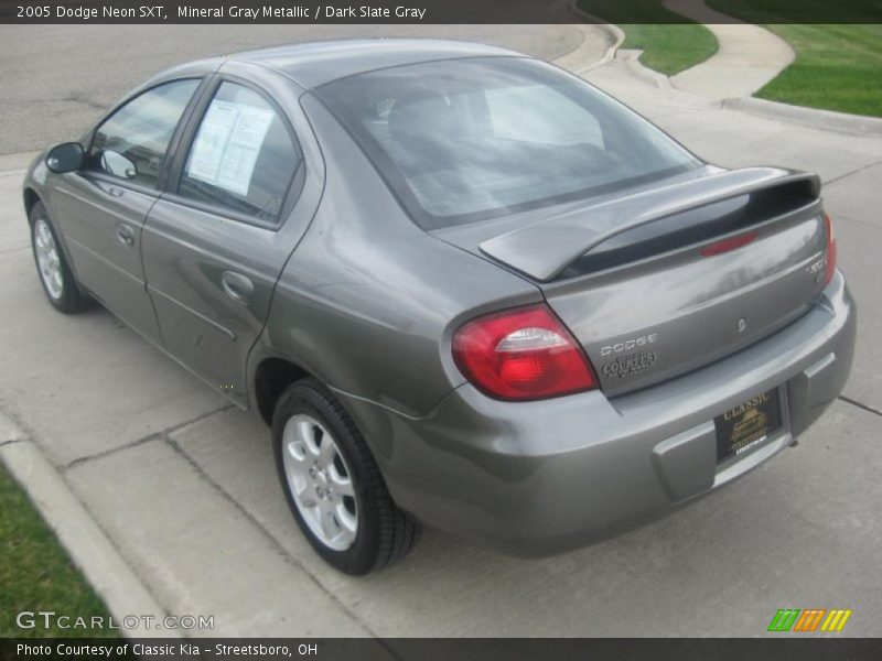 Mineral Gray Metallic / Dark Slate Gray 2005 Dodge Neon SXT