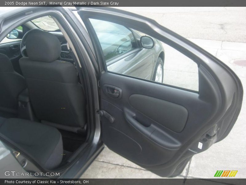 Mineral Gray Metallic / Dark Slate Gray 2005 Dodge Neon SXT