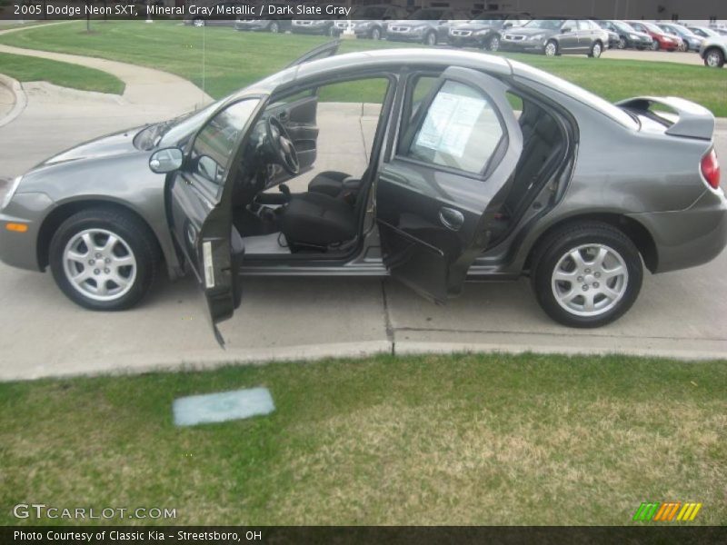 Mineral Gray Metallic / Dark Slate Gray 2005 Dodge Neon SXT