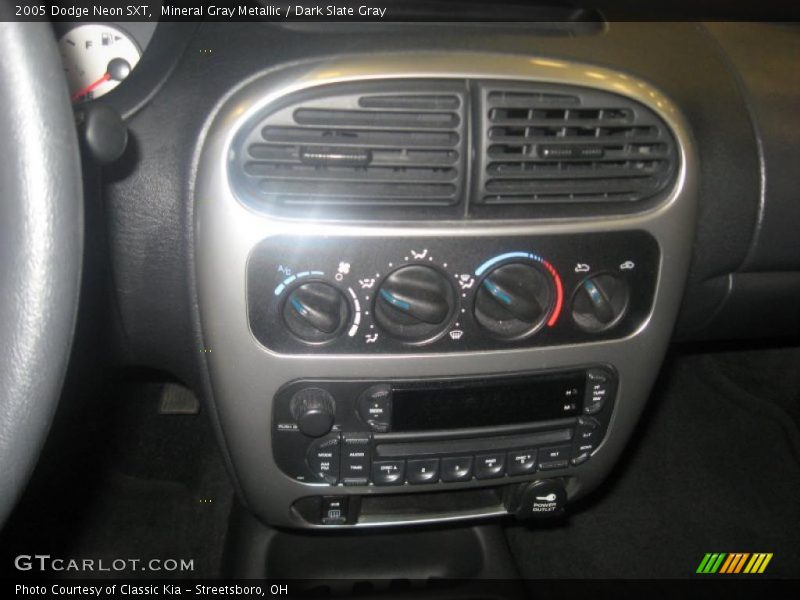 Mineral Gray Metallic / Dark Slate Gray 2005 Dodge Neon SXT