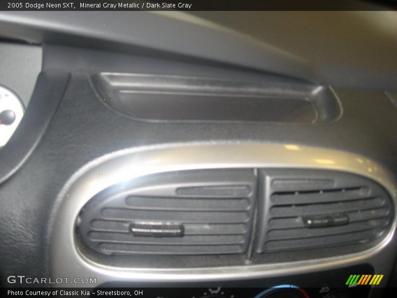 Mineral Gray Metallic / Dark Slate Gray 2005 Dodge Neon SXT