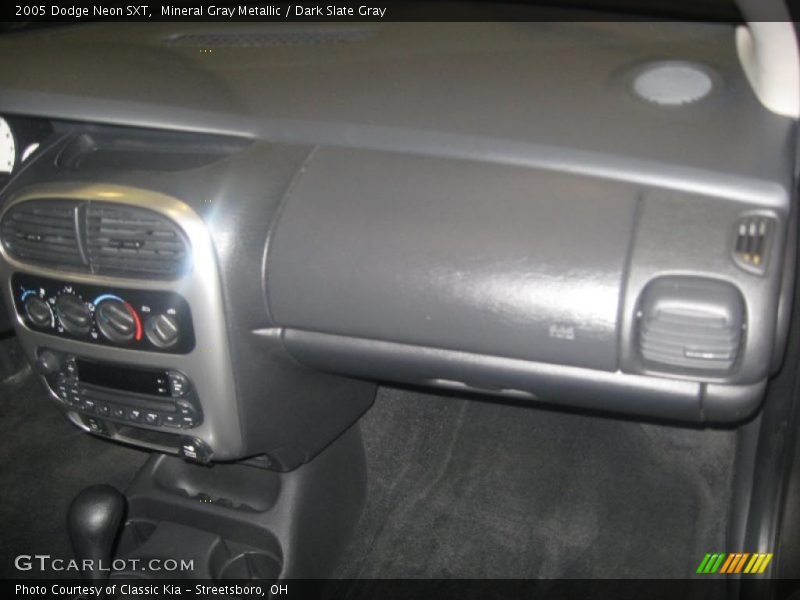 Mineral Gray Metallic / Dark Slate Gray 2005 Dodge Neon SXT