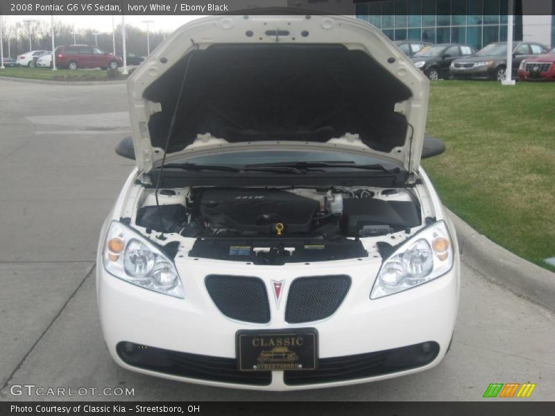 Ivory White / Ebony Black 2008 Pontiac G6 V6 Sedan