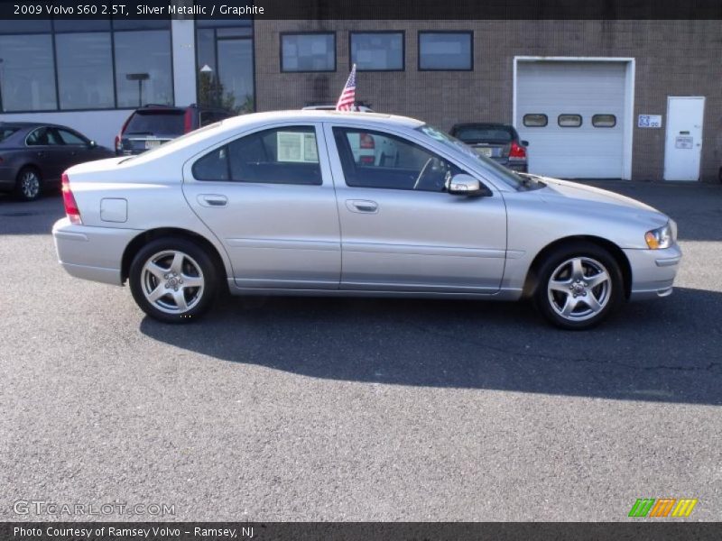Silver Metallic / Graphite 2009 Volvo S60 2.5T