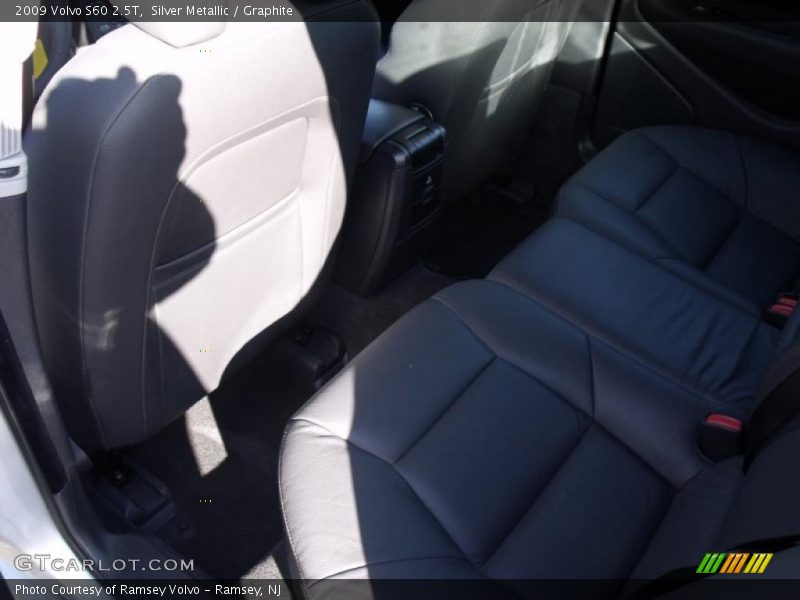 Silver Metallic / Graphite 2009 Volvo S60 2.5T