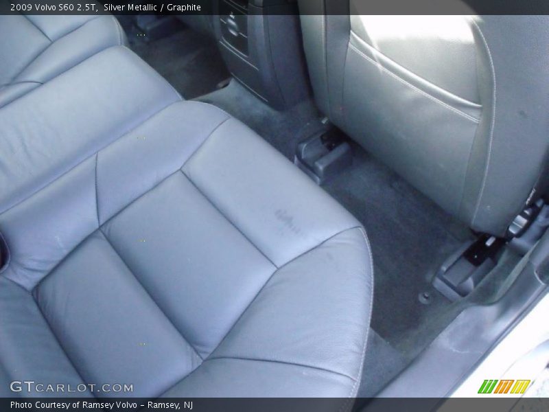 Silver Metallic / Graphite 2009 Volvo S60 2.5T