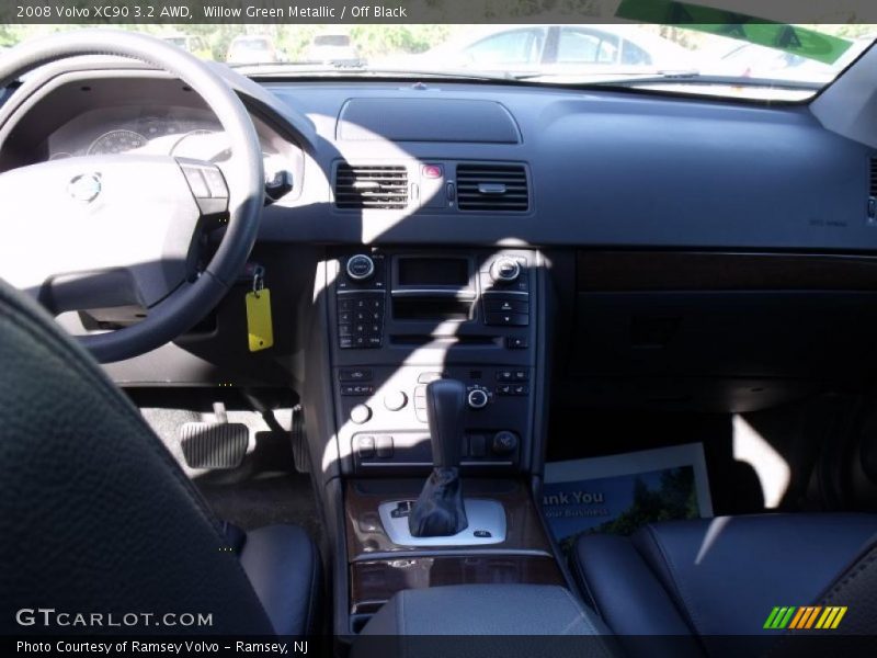 Willow Green Metallic / Off Black 2008 Volvo XC90 3.2 AWD
