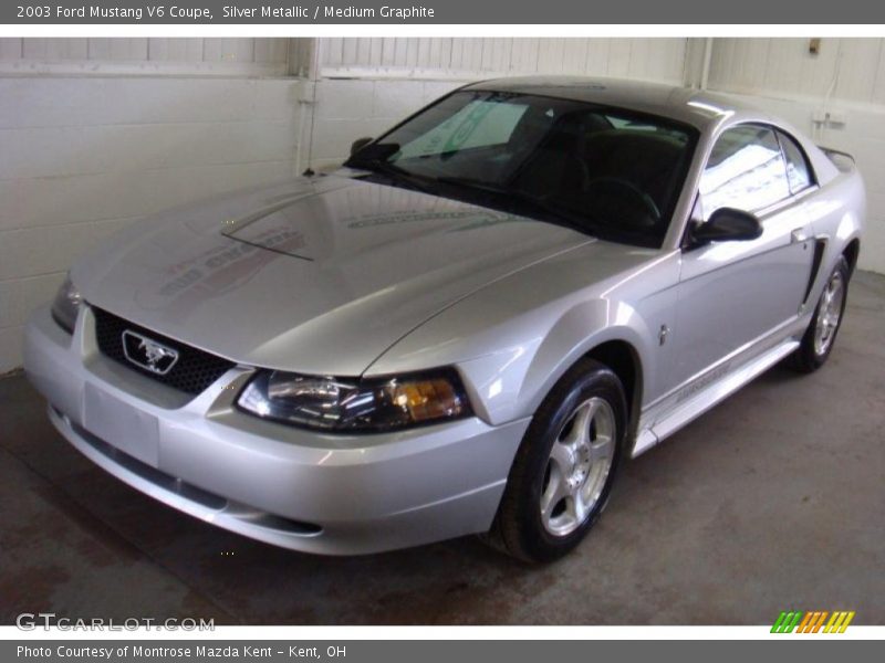 Silver Metallic / Medium Graphite 2003 Ford Mustang V6 Coupe