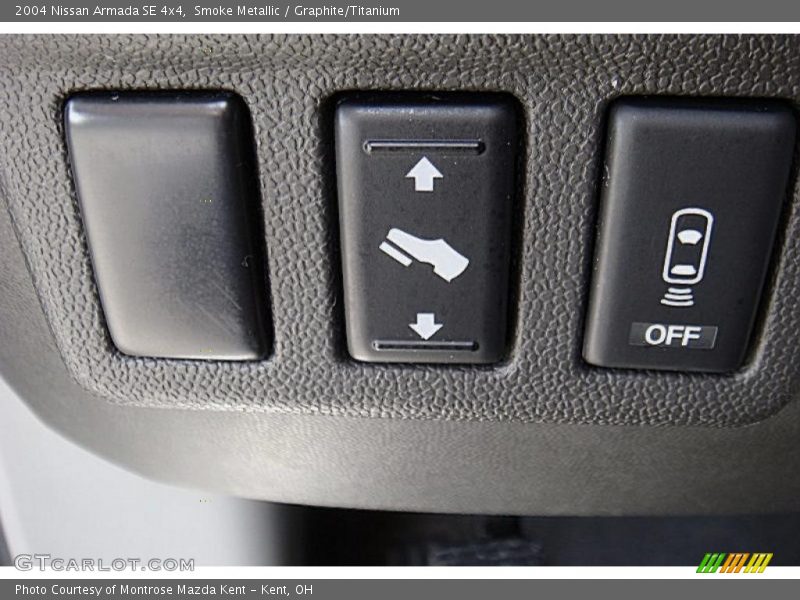 Smoke Metallic / Graphite/Titanium 2004 Nissan Armada SE 4x4