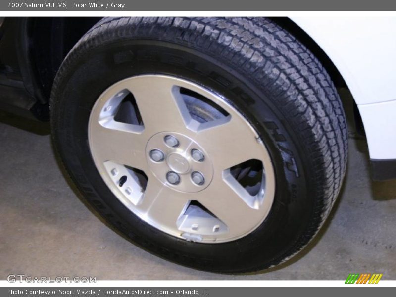 Polar White / Gray 2007 Saturn VUE V6