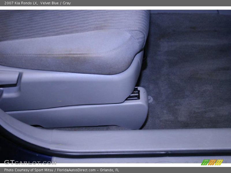 Velvet Blue / Gray 2007 Kia Rondo LX
