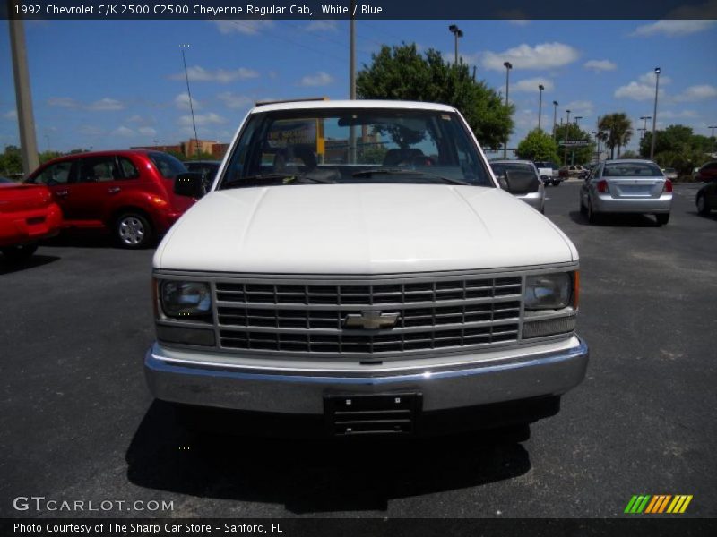 White / Blue 1992 Chevrolet C/K 2500 C2500 Cheyenne Regular Cab