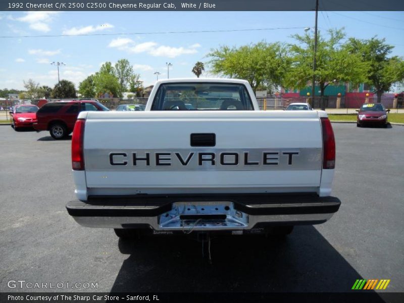 White / Blue 1992 Chevrolet C/K 2500 C2500 Cheyenne Regular Cab