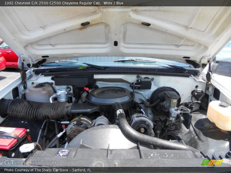 White / Blue 1992 Chevrolet C/K 2500 C2500 Cheyenne Regular Cab