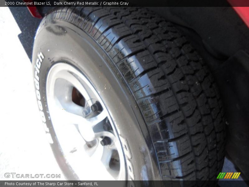 Dark Cherry Red Metallic / Graphite Gray 2000 Chevrolet Blazer LS