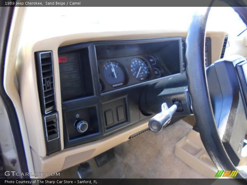 Sand Beige / Camel 1989 Jeep Cherokee