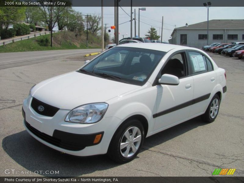 White / Gray 2006 Kia Rio Sedan