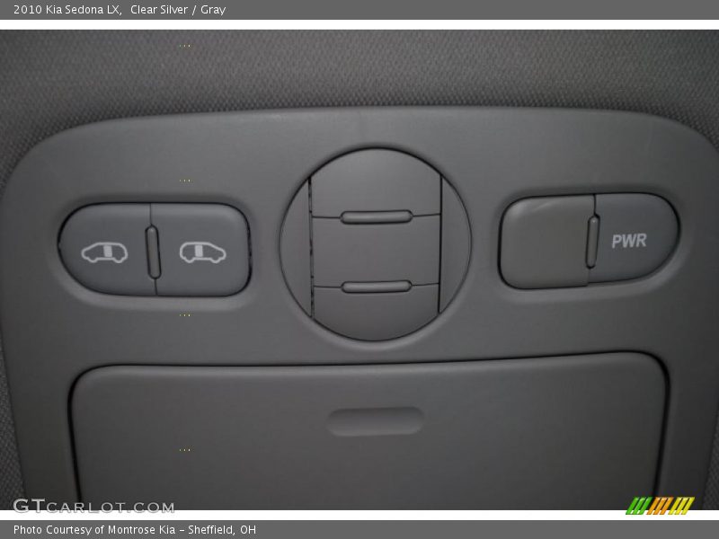 Clear Silver / Gray 2010 Kia Sedona LX
