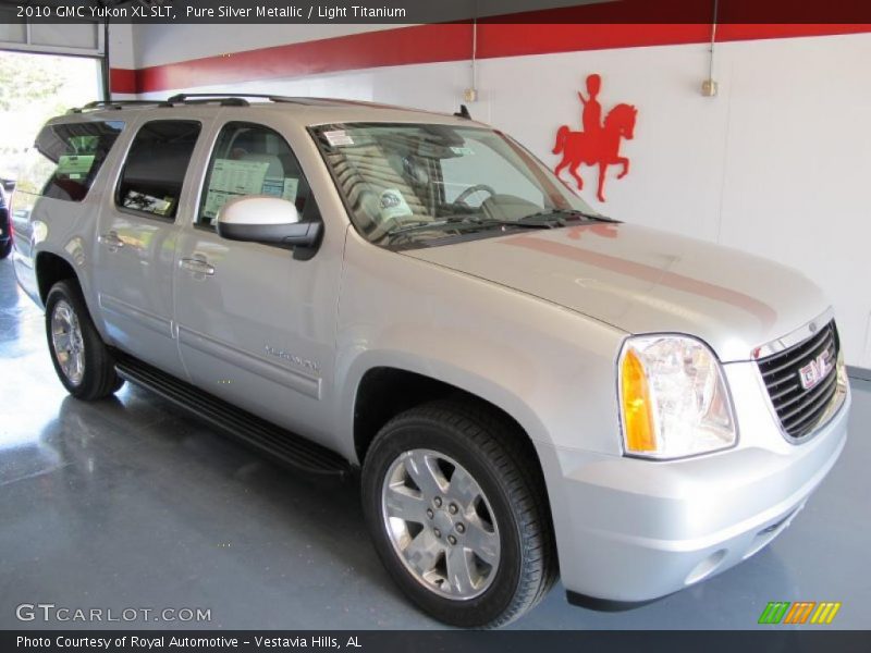 Pure Silver Metallic / Light Titanium 2010 GMC Yukon XL SLT