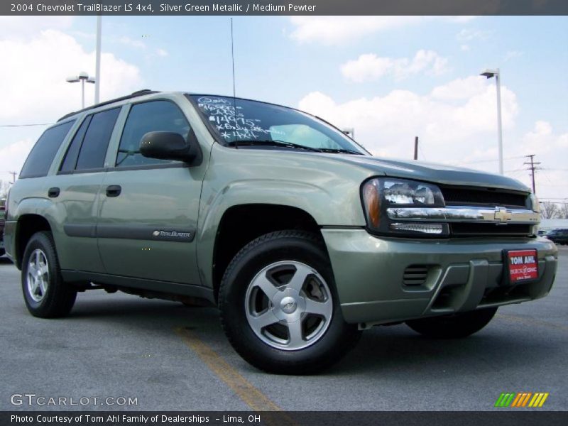 Silver Green Metallic / Medium Pewter 2004 Chevrolet TrailBlazer LS 4x4