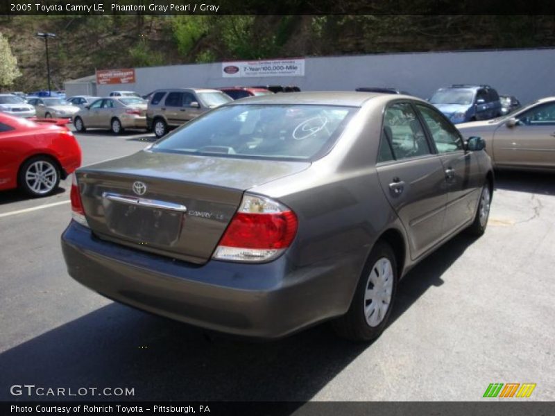 Phantom Gray Pearl / Gray 2005 Toyota Camry LE