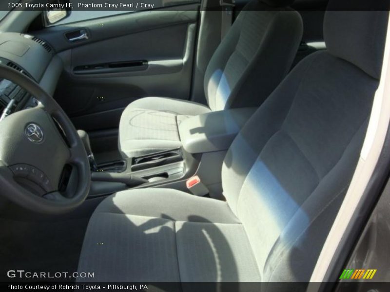 Phantom Gray Pearl / Gray 2005 Toyota Camry LE