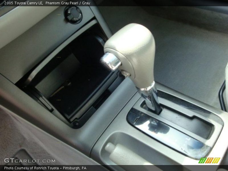Phantom Gray Pearl / Gray 2005 Toyota Camry LE