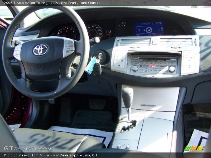 Cassis Red Pearl / Dark Charcoal 2006 Toyota Avalon Touring