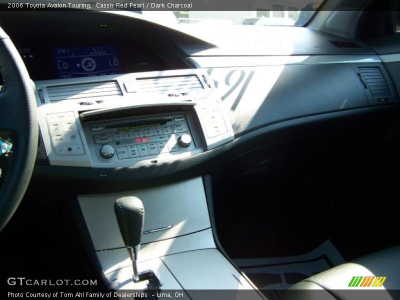 Cassis Red Pearl / Dark Charcoal 2006 Toyota Avalon Touring
