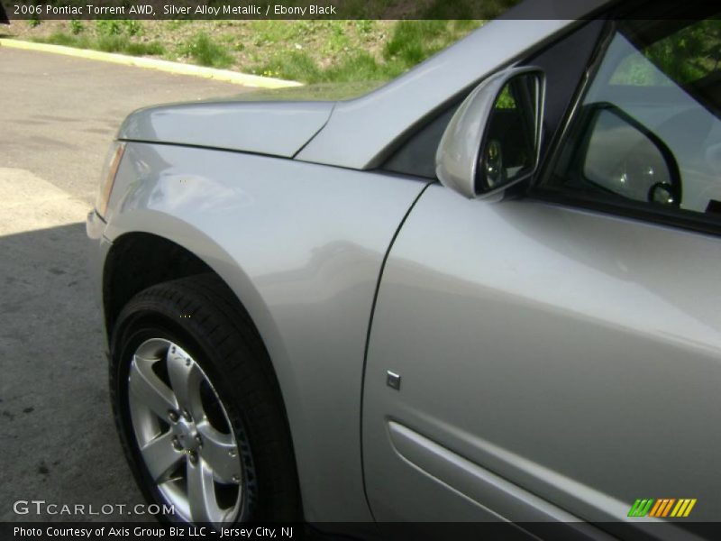 Silver Alloy Metallic / Ebony Black 2006 Pontiac Torrent AWD