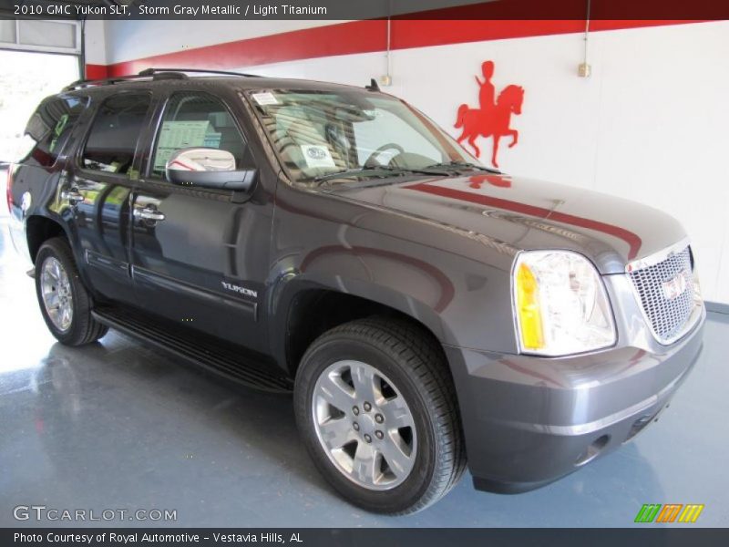 Storm Gray Metallic / Light Titanium 2010 GMC Yukon SLT
