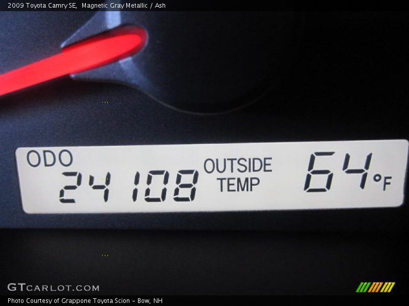 Magnetic Gray Metallic / Ash 2009 Toyota Camry SE