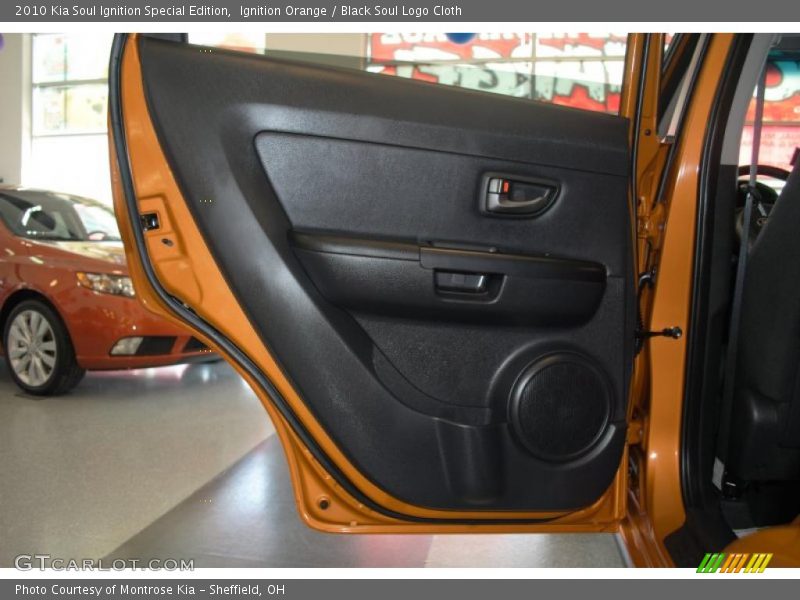 Ignition Orange / Black Soul Logo Cloth 2010 Kia Soul Ignition Special Edition