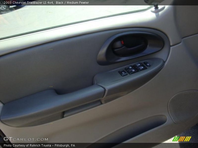 Black / Medium Pewter 2003 Chevrolet TrailBlazer LS 4x4