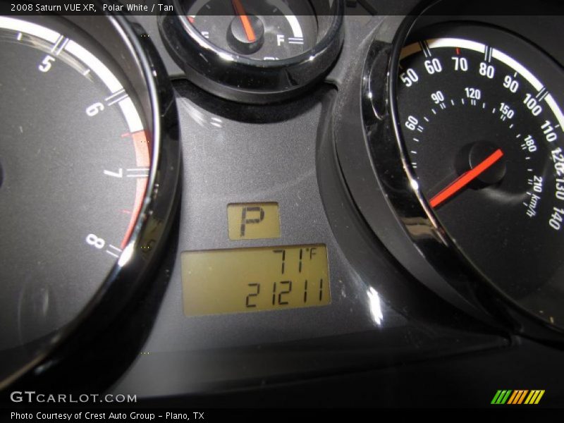 Polar White / Tan 2008 Saturn VUE XR