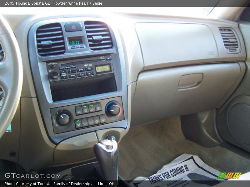 Powder White Pearl / Beige 2005 Hyundai Sonata GL