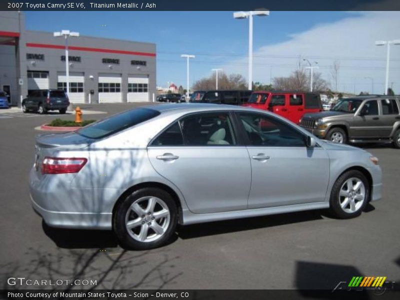 Titanium Metallic / Ash 2007 Toyota Camry SE V6
