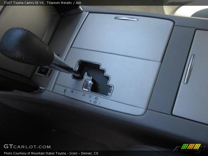 Titanium Metallic / Ash 2007 Toyota Camry SE V6