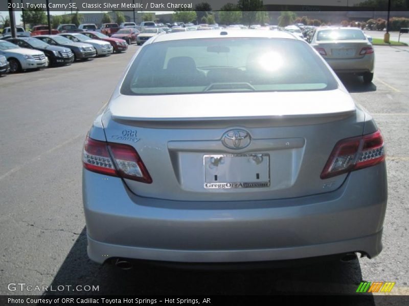 Classic Silver Metallic / Dark Charcoal 2011 Toyota Camry SE