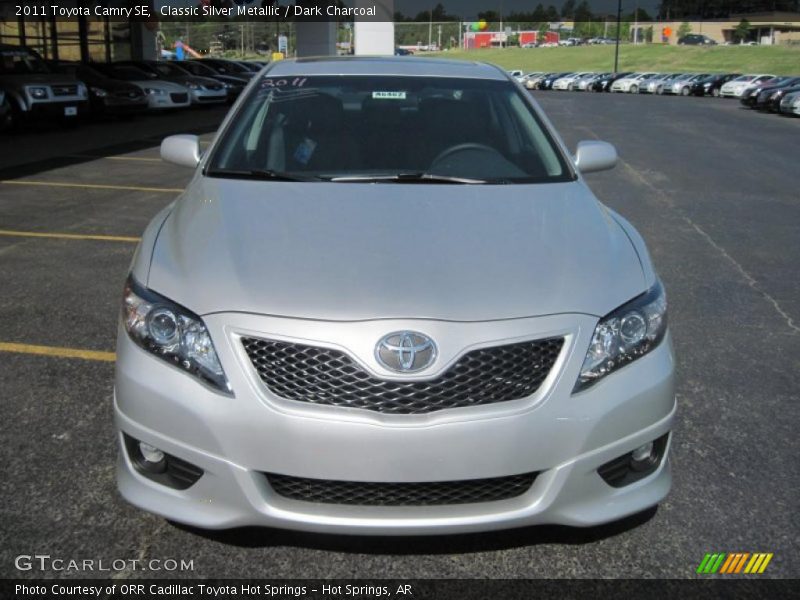 Classic Silver Metallic / Dark Charcoal 2011 Toyota Camry SE