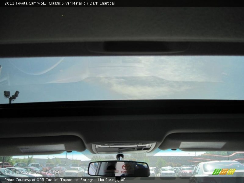 Classic Silver Metallic / Dark Charcoal 2011 Toyota Camry SE