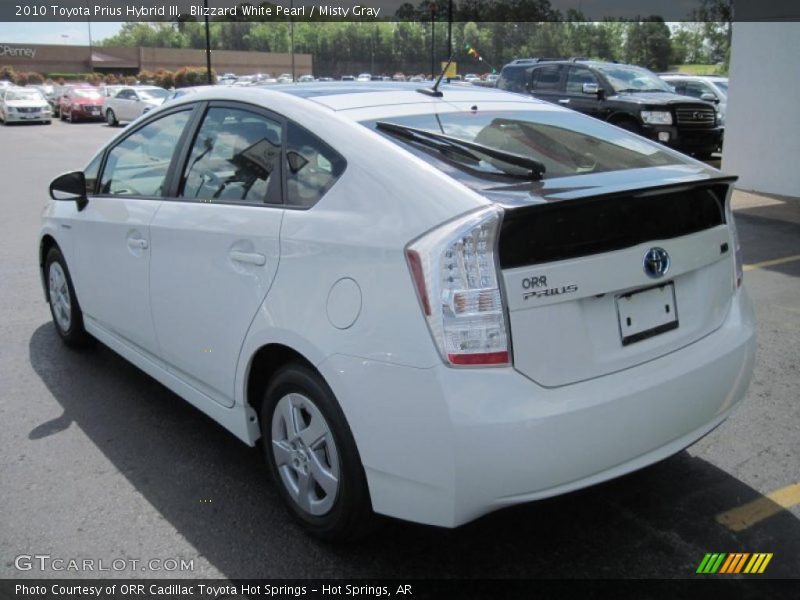 Blizzard White Pearl / Misty Gray 2010 Toyota Prius Hybrid III