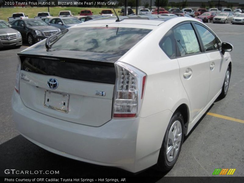 Blizzard White Pearl / Misty Gray 2010 Toyota Prius Hybrid III